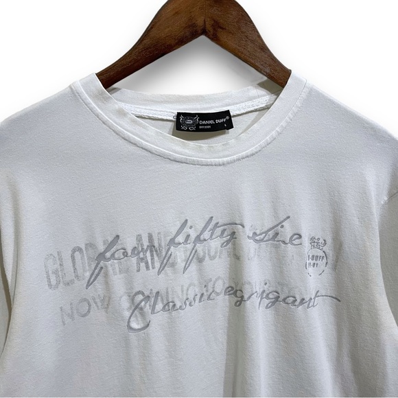 Daniel Duff Women's Long Sleeve Double Sided Logo Shirt 
Size Large 21 x 26 - Picture 2 of 3